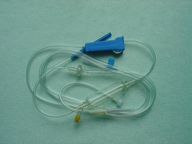 一次性使用输液器（双钢针）