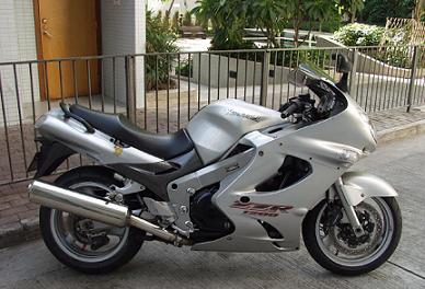 供应日本川崎街车ZZ-R1200(图)
